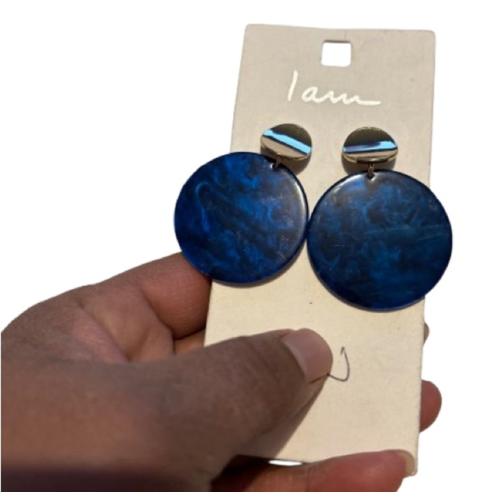 Elegant Blue Dangle Earrings